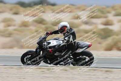 media/May-05-2025-Moto Forza (Mon) [[3c1838c5e5]]/2-B Group/Session 3 (Panning Test Turn 14 Inside)/